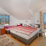 Galic 2 Mlini