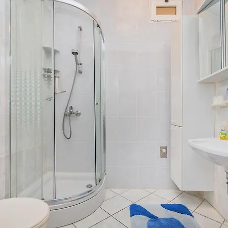 Galic 2 Guest house