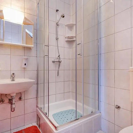 Galic 2 Guest house