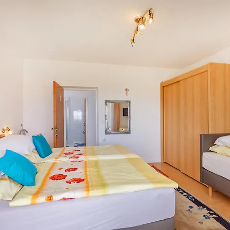 Galic 2 Guest house